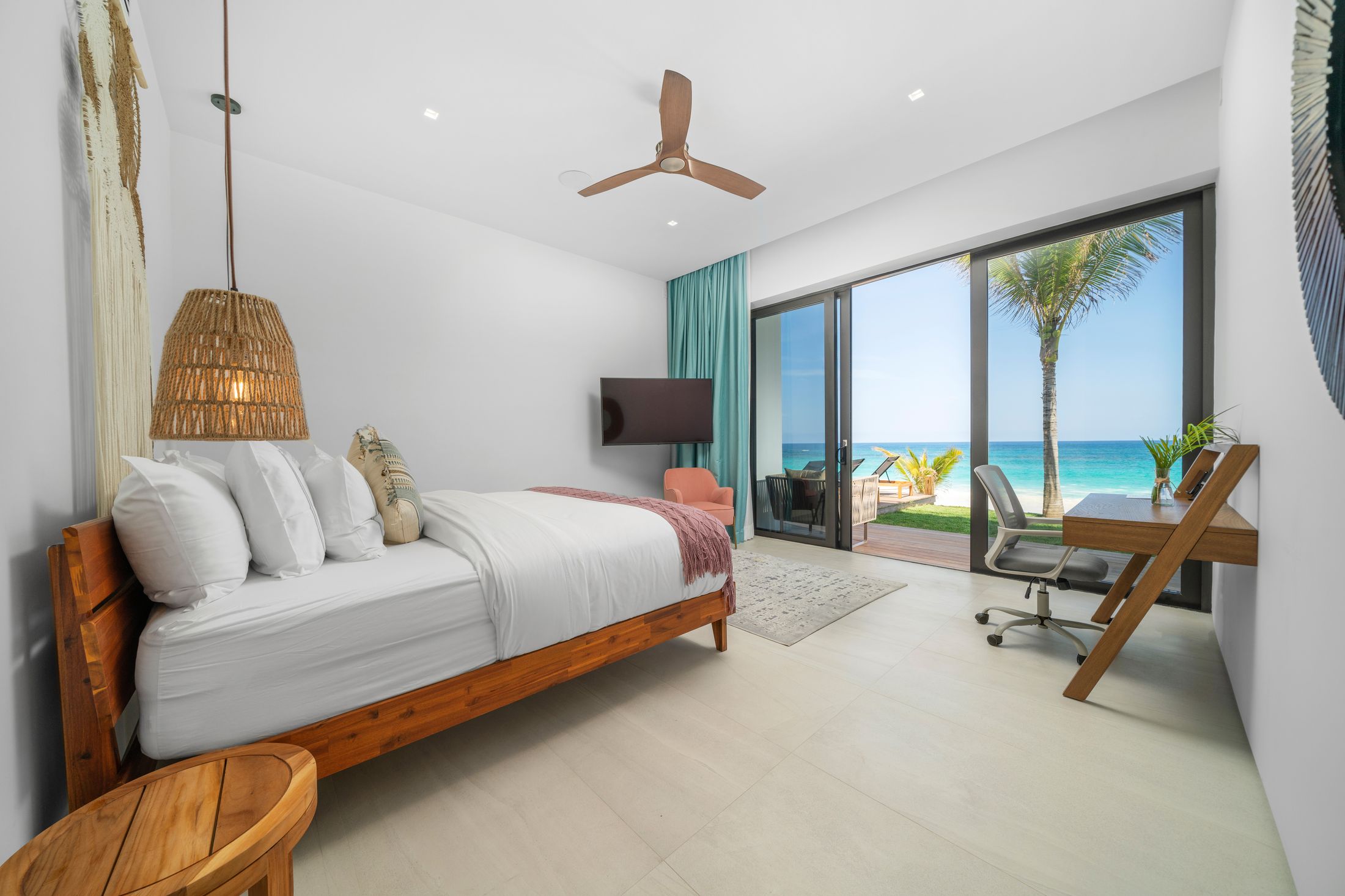 best harbour island hotels