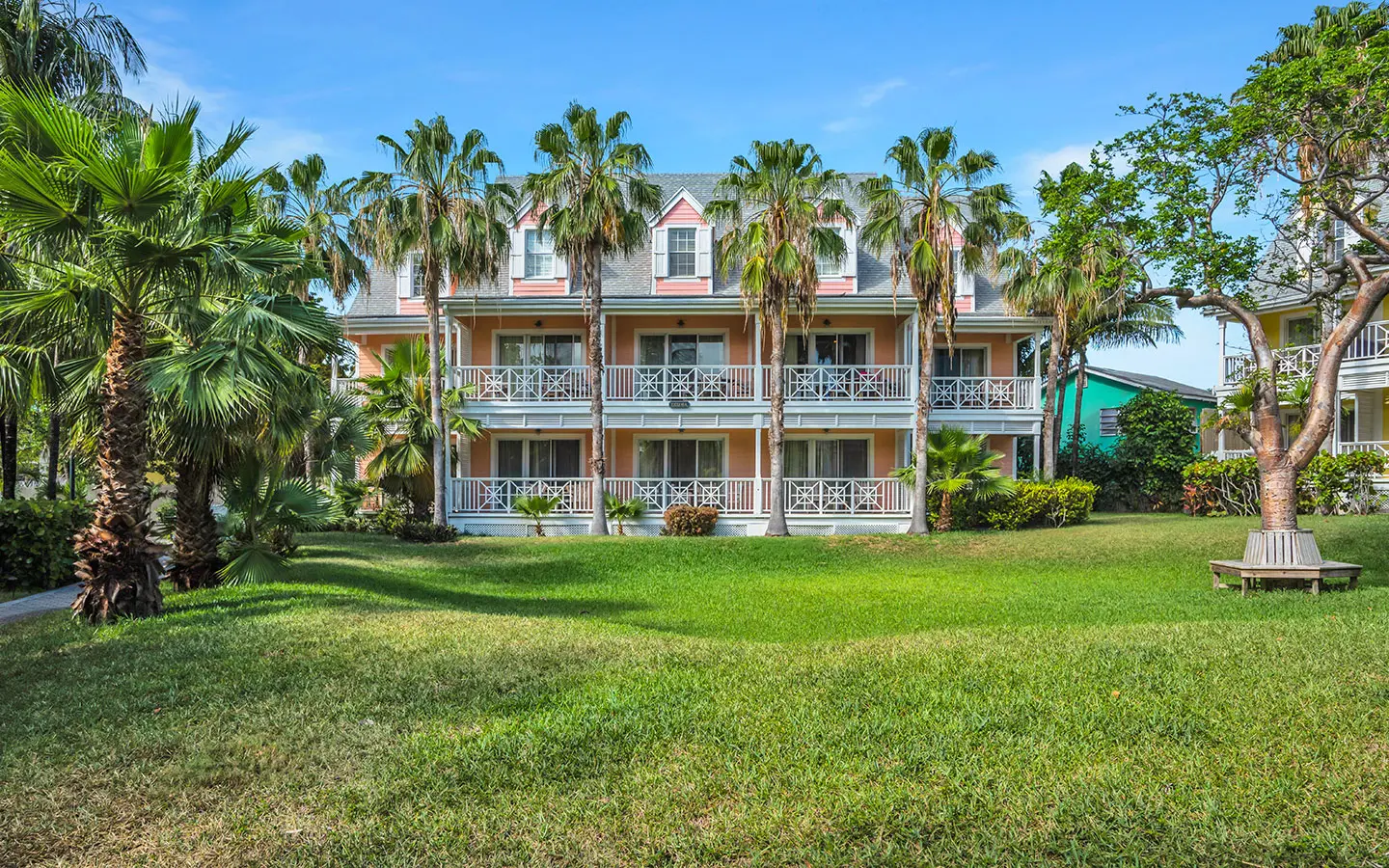 different styles of hotels in Harbour Island