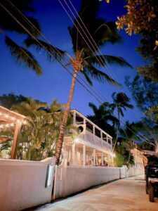 Hotels to stay at in harbour island