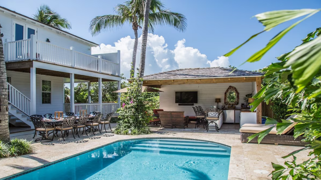Stonesthrow vacation rental harbour island