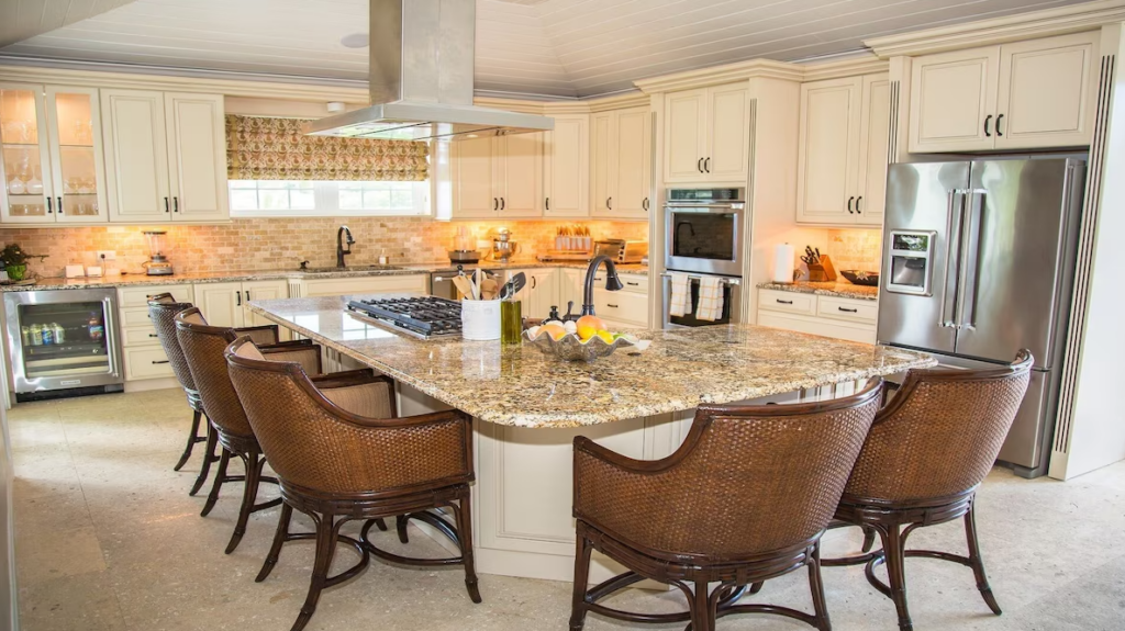 Stonesthrow vacation rental harbour island