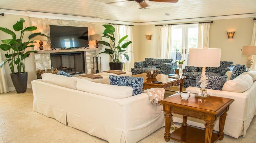 Stonesthrow vacation rental harbour island