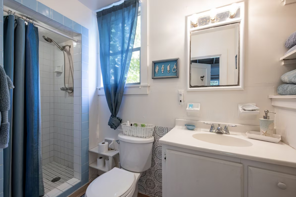 Watercolor Cottage vacation rental harbour island