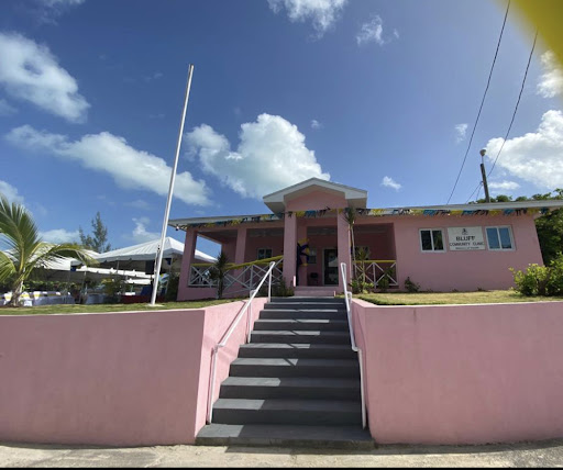 Hospitals Harbour Island
