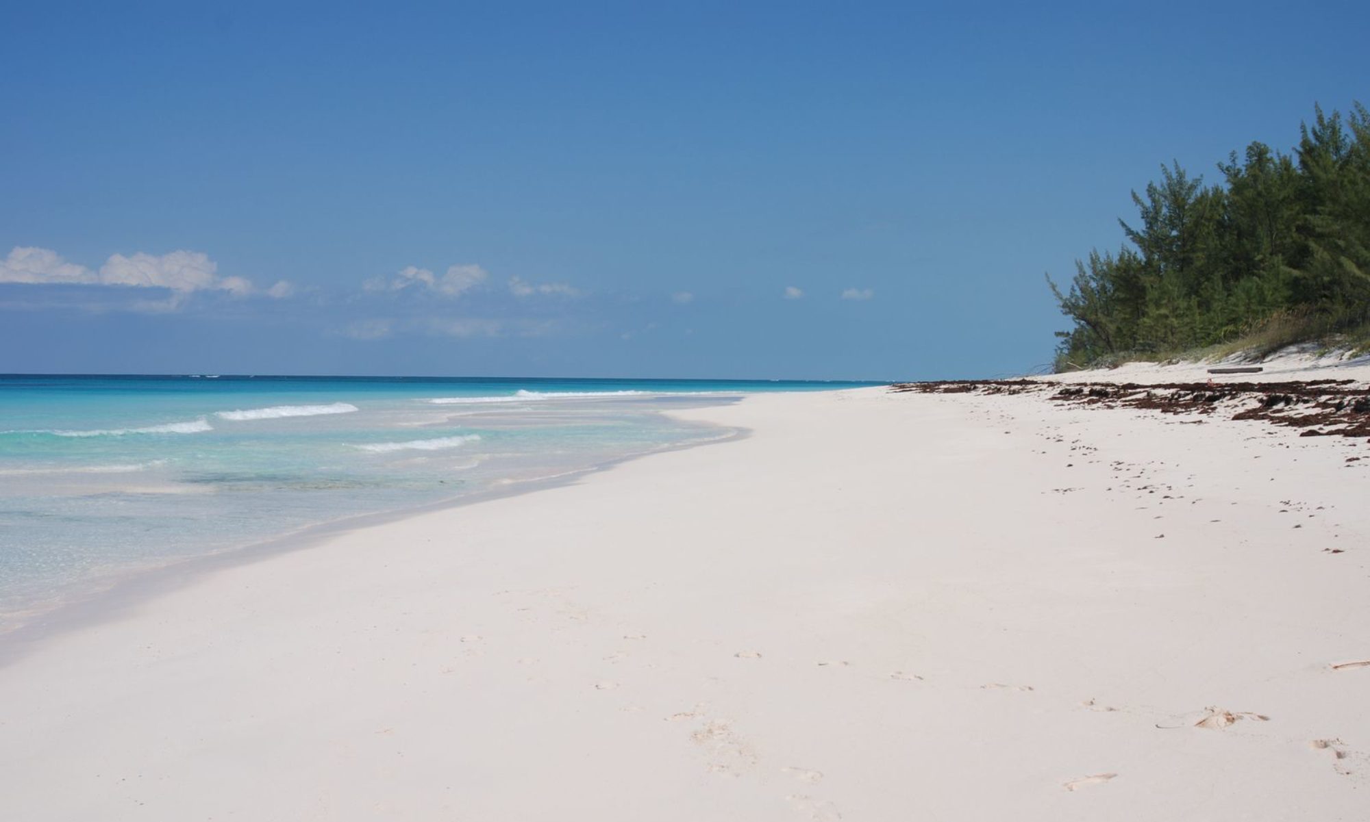 Tay Bay Beach Harbour Island