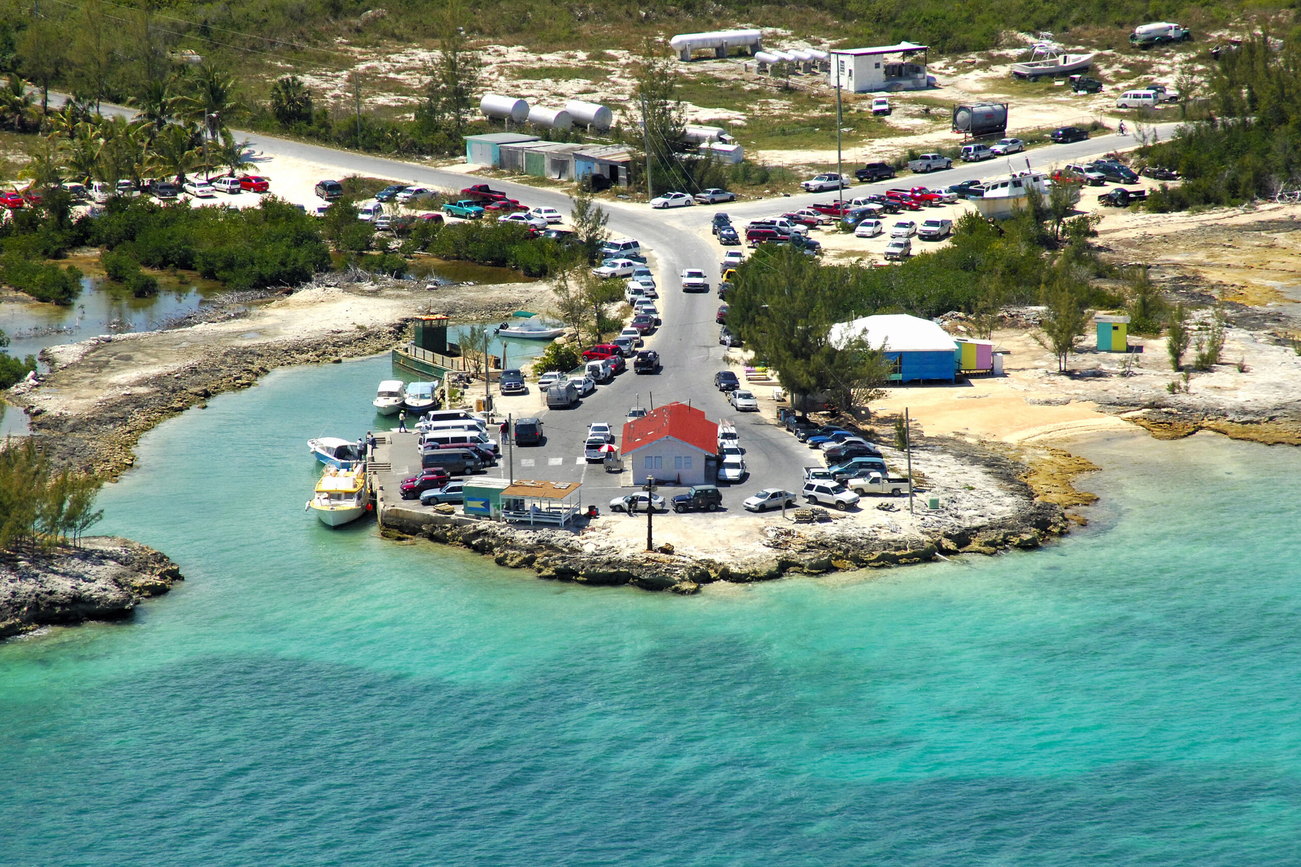 Three Island Dock Harbour Island