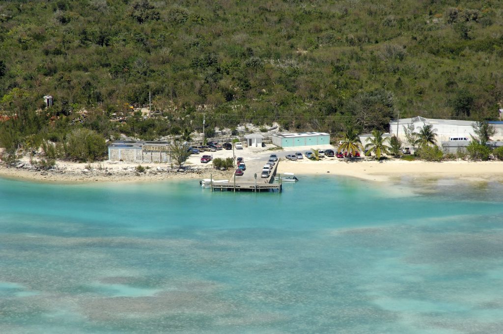 Dock at Spanish Wells in Harbour Island Bahamas