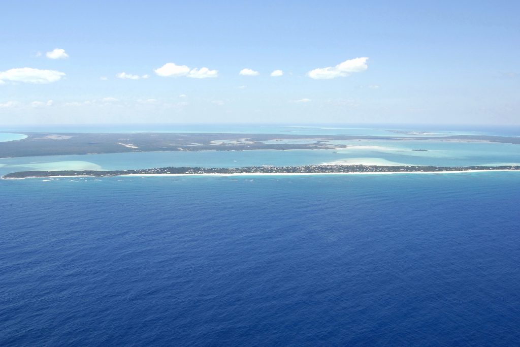 Harbour Island Bahamas blue waters