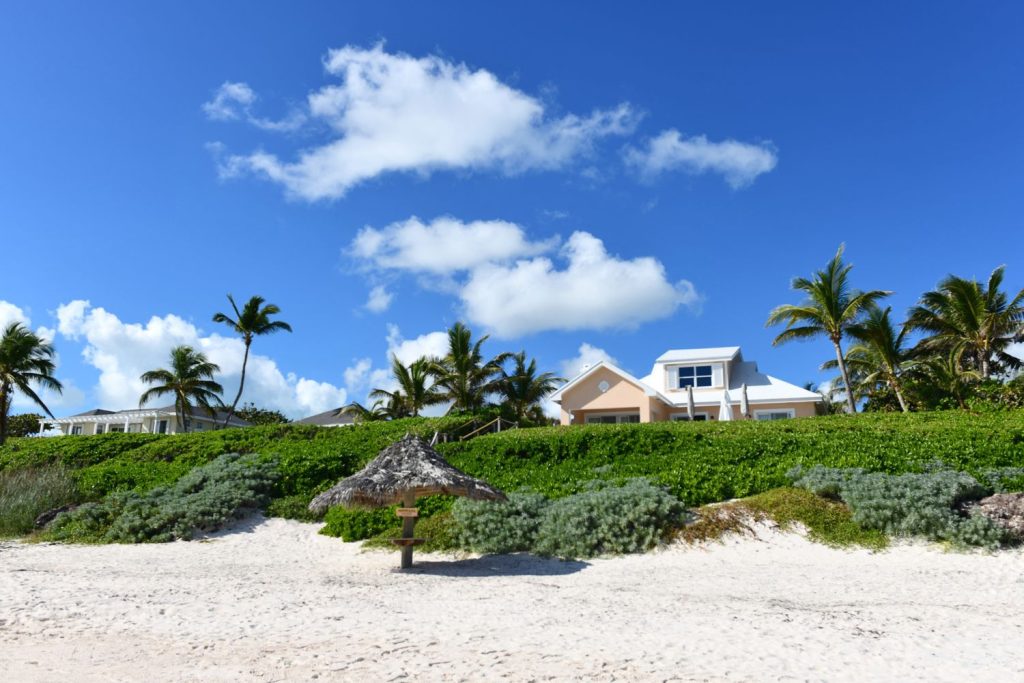 Bahamas oceanfront homes