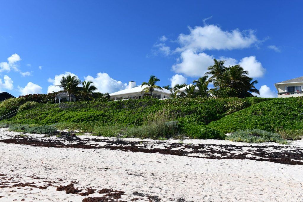 Bahamas oceanfront homes