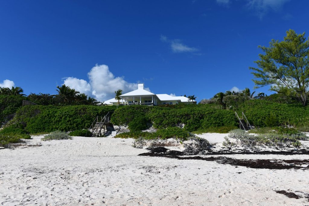 Bahamas oceanfront homes