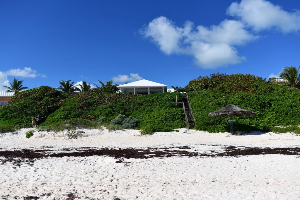 Bahamas oceanfront homes