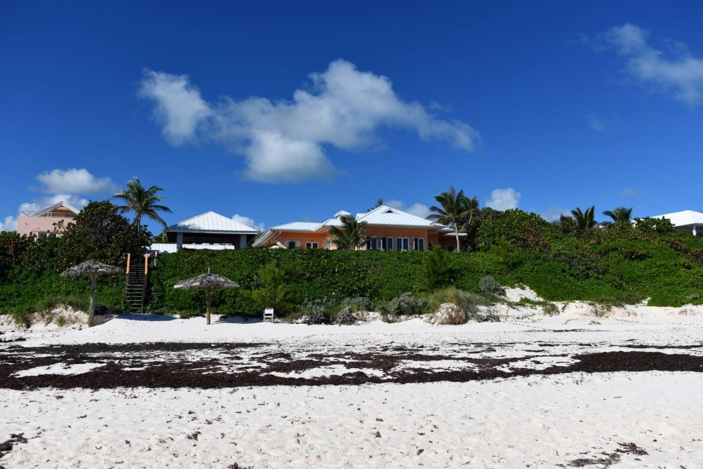 Bahamas oceanfront homes
