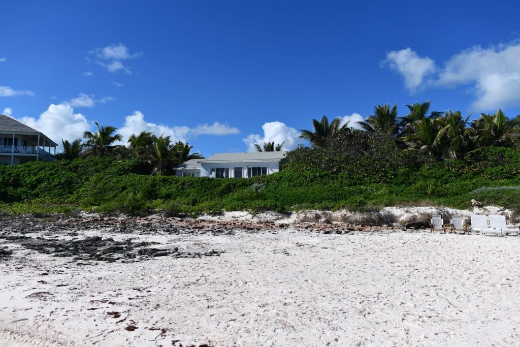 Bahamas oceanfront homes